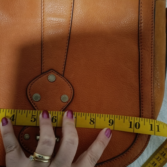 👜Danier Vintage Cognac Brown Leather Shoulder Saddle Bag - Picture 11 of 13